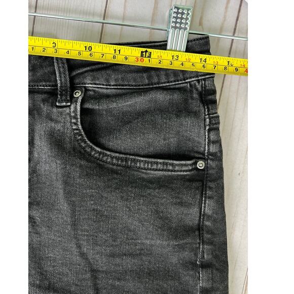 H&M &Denim Collection High Waist Denim Shorts, Size 8 - Picture 8 of 10